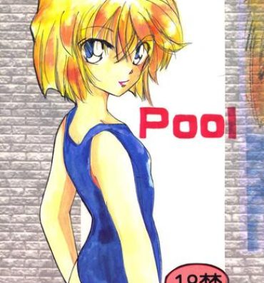 Fun Pool- Detective conan hentai Couple